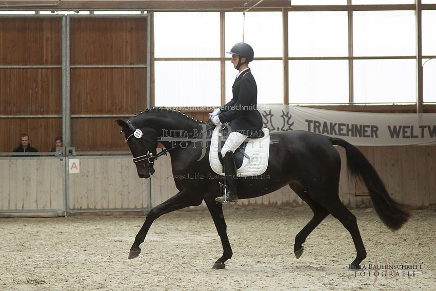 Preview 17-SLP-Kalamaika_JB_83038.JPG