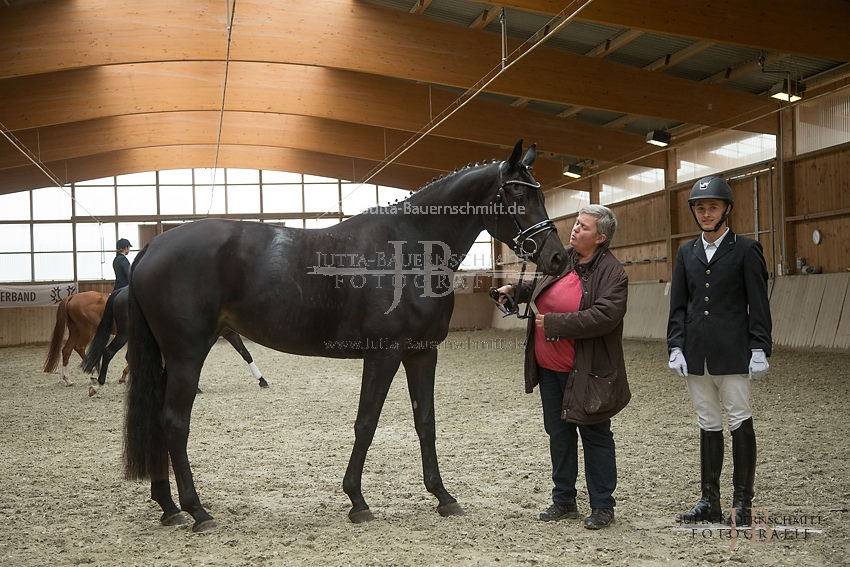 Preview 17-SLP-Kalamaika_JB_83189.JPG