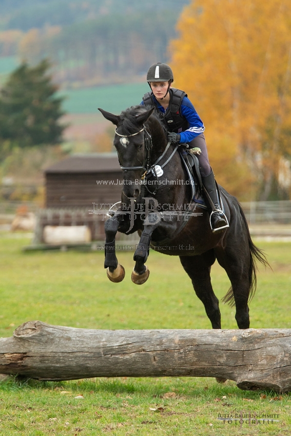 Preview 18-VSSued-AllSheWants_JB_07122.jpg