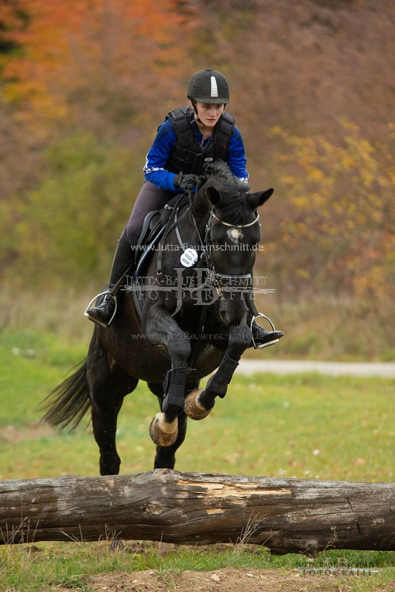 Preview 18-VSSued-AllSheWants_JB_07142.jpg