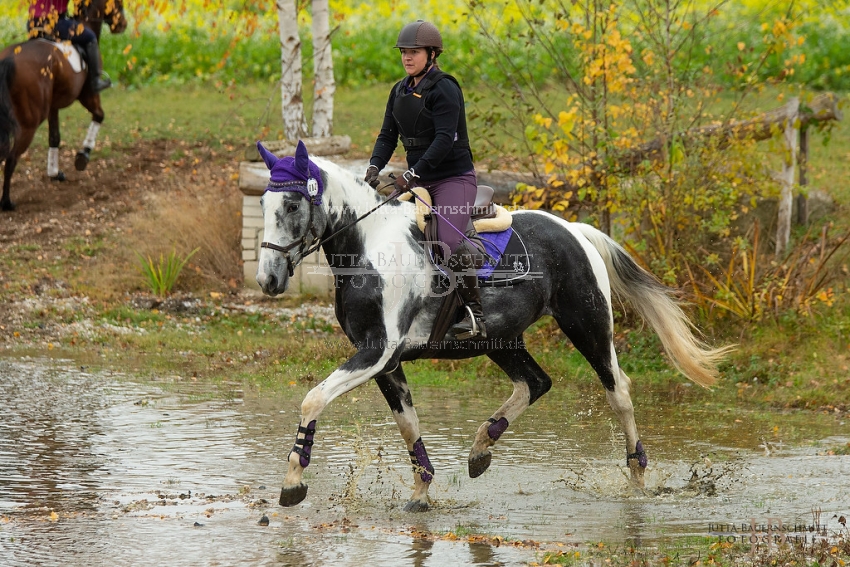 Preview 18-VSSued-ColouredSaturdayR_JB_07465.jpg