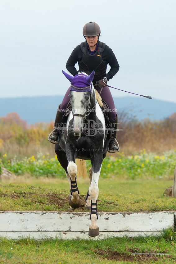 Preview 18-VSSued-ColouredSaturdayR_JB_07477.jpg