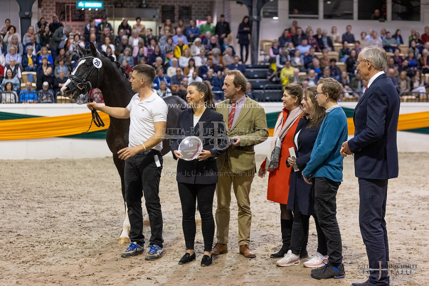 Preview 21-THM-GH-DeinErbe_JB_42789.jpg